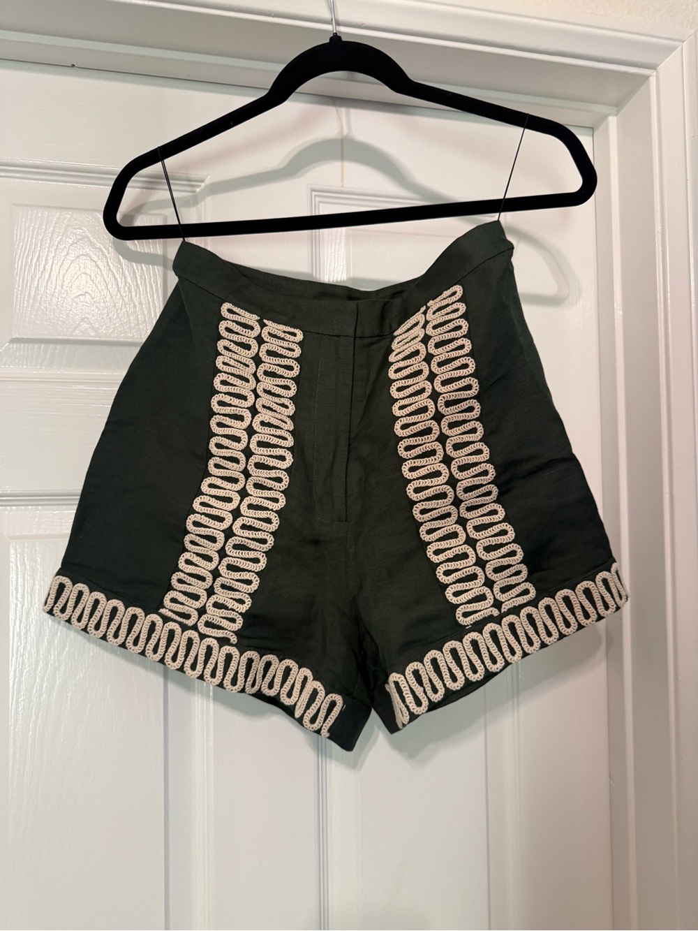 Significant Other Keava Embroidered Shorts - Picture 7 of 9